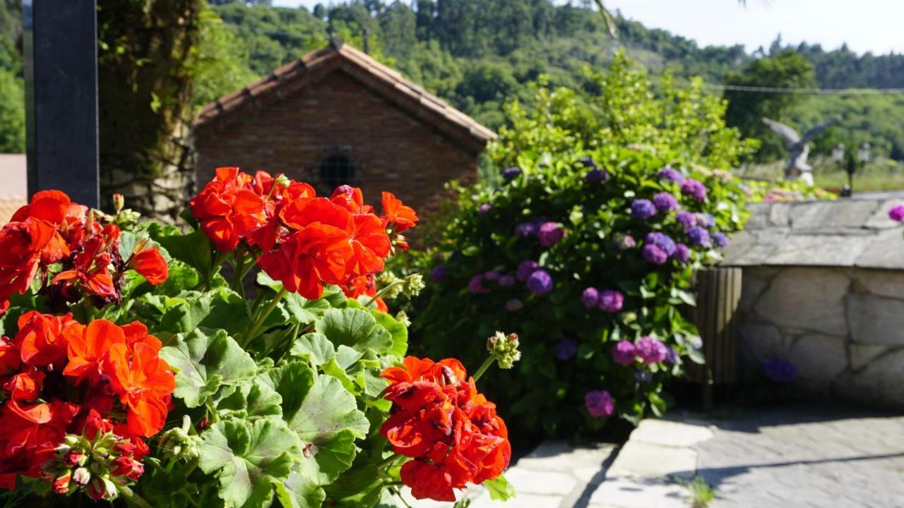 Casa Madrazo Con Piscina Y Parrillas Praves Екстер'єр фото