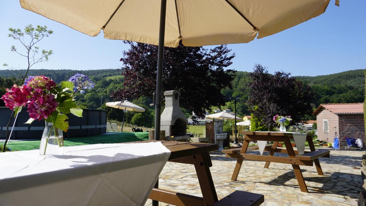 Casa Madrazo Con Piscina Y Parrillas Praves Екстер'єр фото