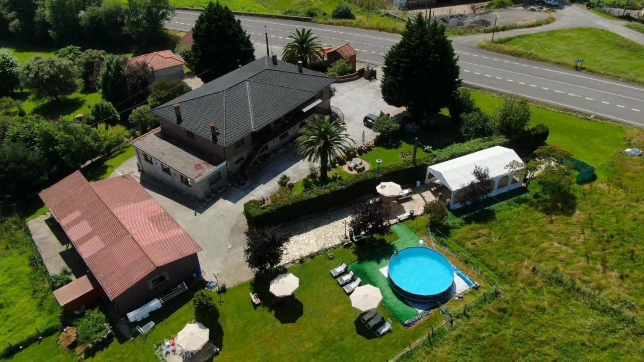 Casa Madrazo Con Piscina Y Parrillas Praves Екстер'єр фото