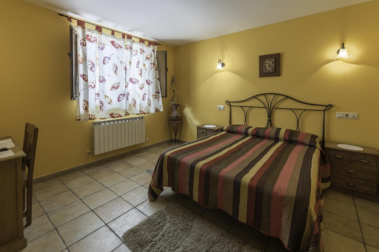 Casa Madrazo Con Piscina Y Parrillas Praves Екстер'єр фото